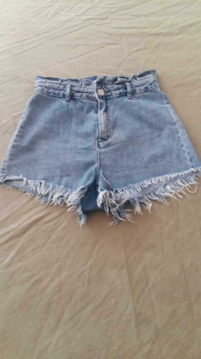 Дамски къси дънкови панталонки