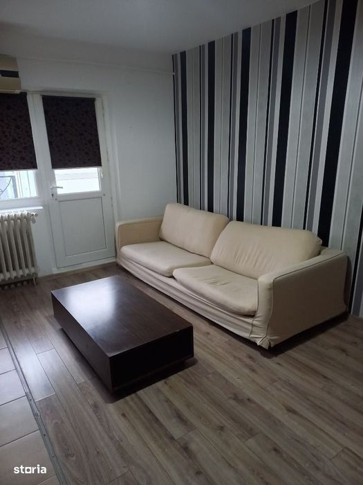 Apartament 2 camere, etaj 4, Str. Doljului, Brazda, 300 euro.