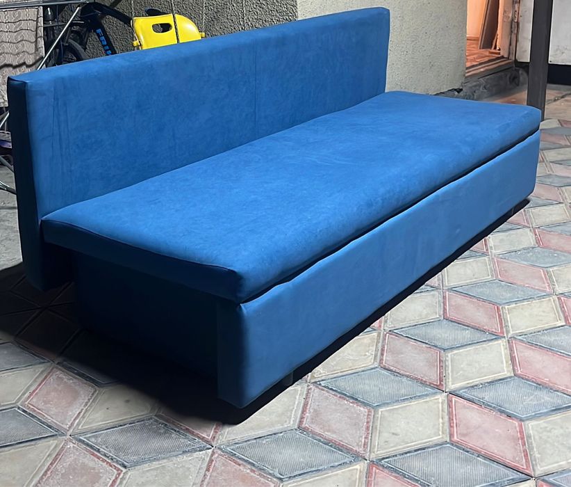 Диван тахта новый!!