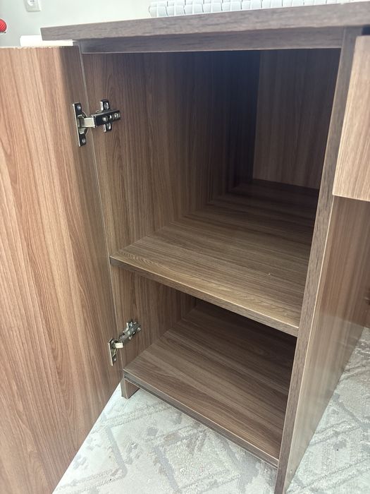 Рабочий стол для дома