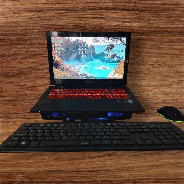 Pachet Complet Laptop Lenovo Y50-70 SSD + Tastatură, Mouse Gaming, Pad & Cooler | Ideal Birou / Gaming windows 11