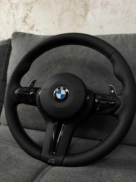 Volan BMW M Sport rotund Full Black padele Airbag inclus F01 F10 F30 F34 F36 F15 F16 E60 E70 E71 E84 E90