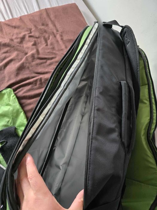 Geanta Tenis Wilson Blade Professional Tour V8 Large + CADOU