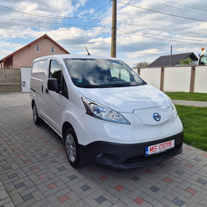 De vanzare Nissan e-NV200 electric