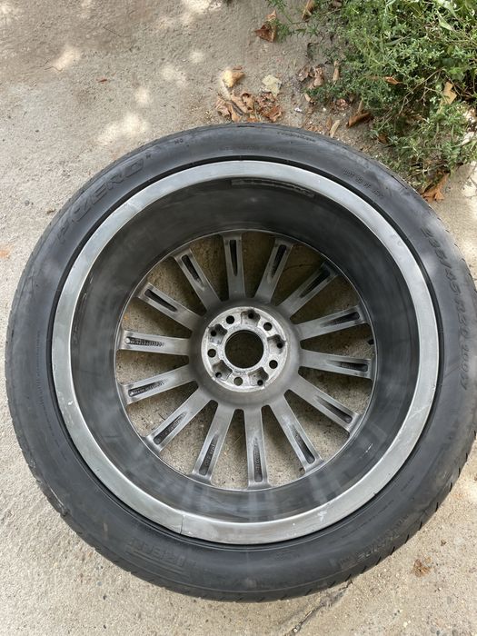 Оригинални AMG джанти Mercedes 20” - с пукнатини