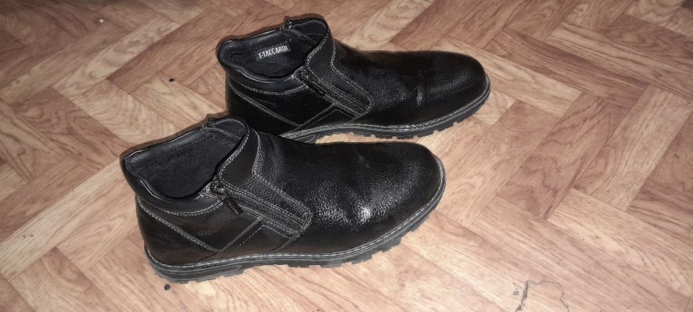 Продам полуботинки