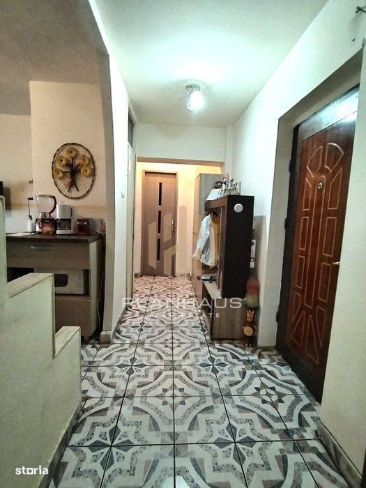 Apartament 2 camere, etaj intermediar cu lift, decomandat, zona Gării! — fotografia 3