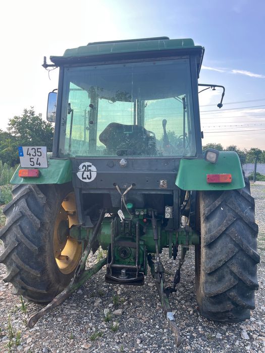 tractor john deere 2140 cu incarcator