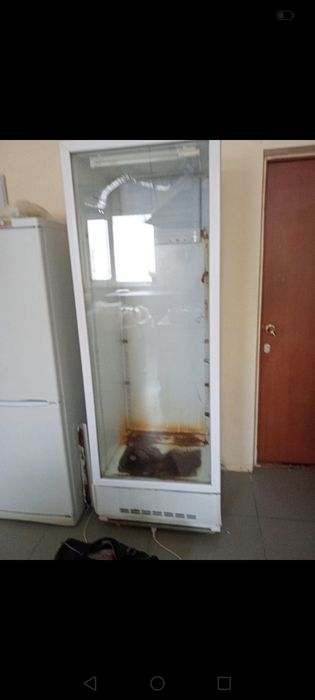 Продам холодильники