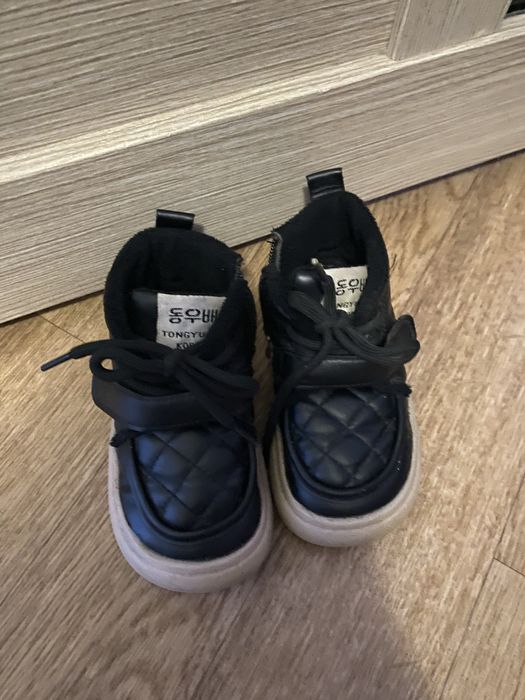 Продам ботиночки