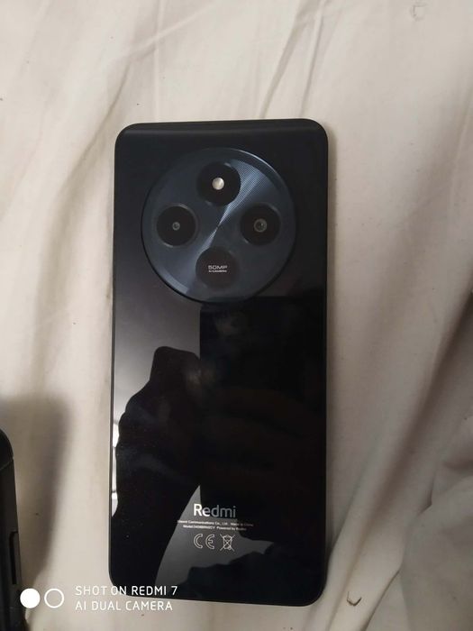 se vinde redmi14c
