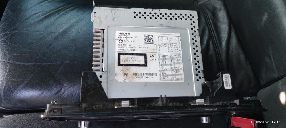 Радио rcd 215 eu за vw