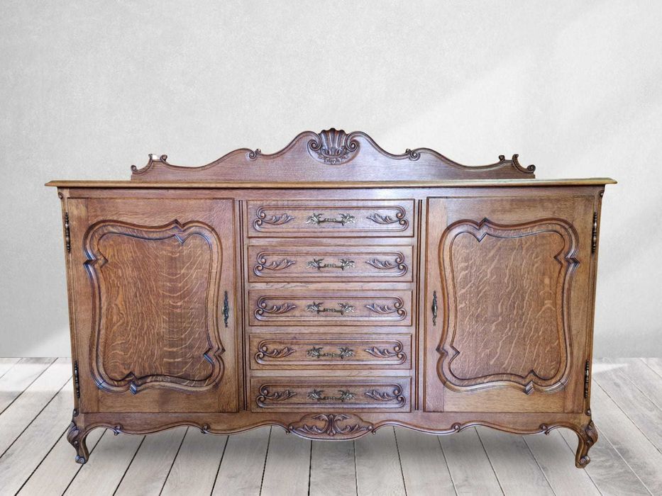 Невероятно резбован контрабюфет дресоар тъмен дъб в стил "ЛУИ XV"