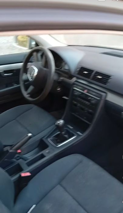Vand audi a4 1.6 benzina