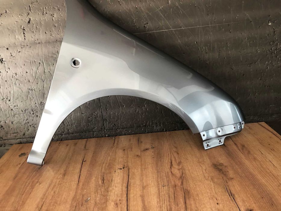 Aripa Fata Dreapta Skoda Fabia 1 I An 1999-2007 (F7U (Albastru))