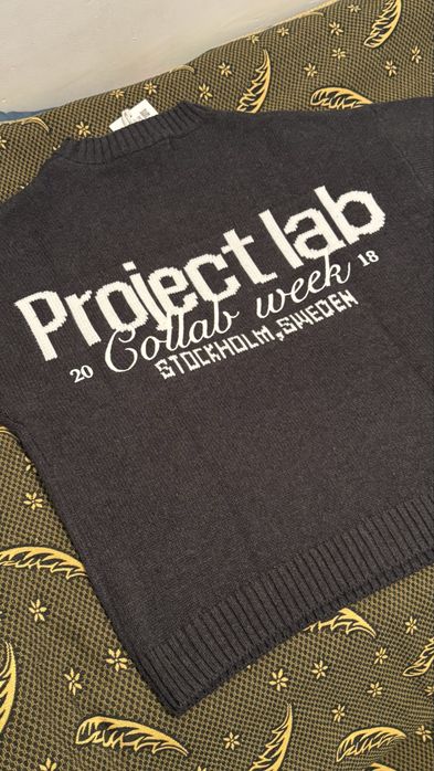 Свитер новый Pull & Bear