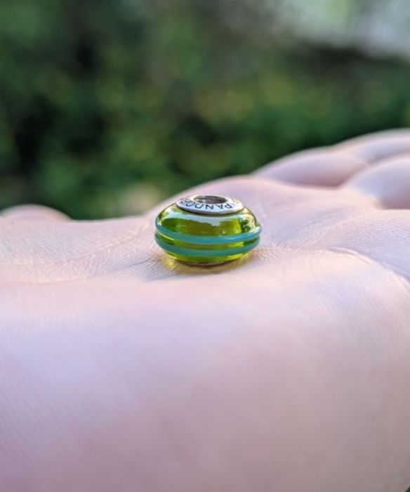 Vechi charm Pandora ALE original, argint 925, Green Ribbon Charm sticla de Murano, cod 790615, model retras