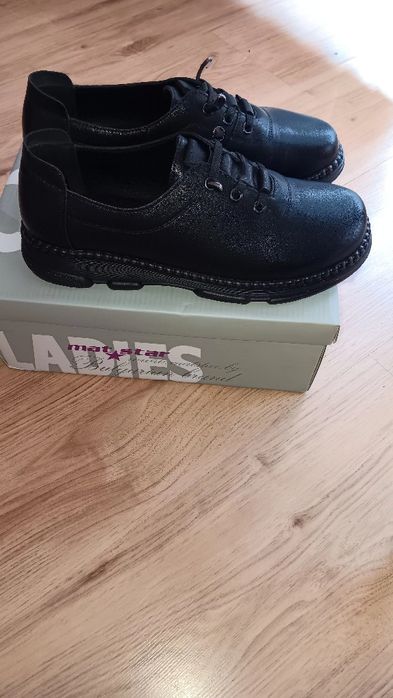 Дамски обувки 43 р-р