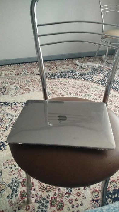 Apple MacBook Air M1 256GB | 8GB RAM