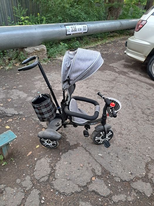 Продам детский трёхколесный велосипед