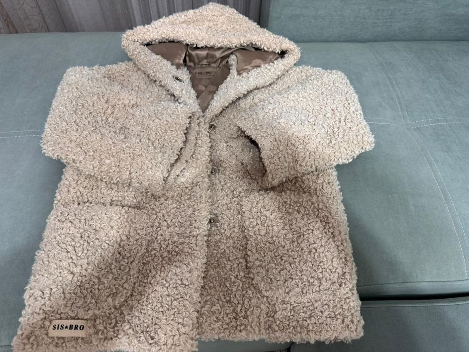 Продаю детскую шубку