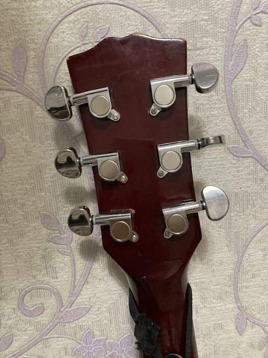 Adagio акустическая 39 размер