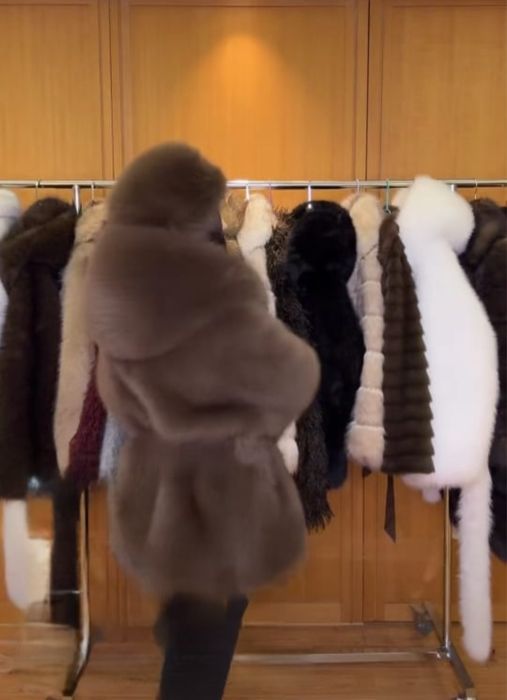 Эко шуба Продам в рассрочку