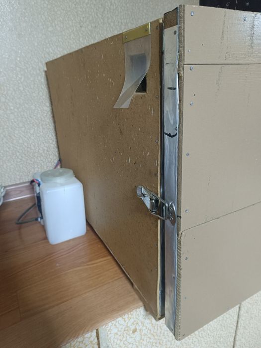Продам выводной инкубатор