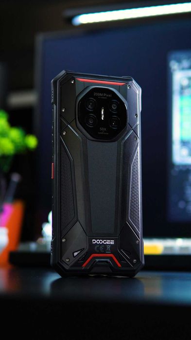 Продам защищенный смартфон Doogee S300 Plus