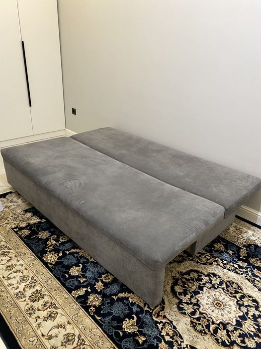 Диван раскладной серый