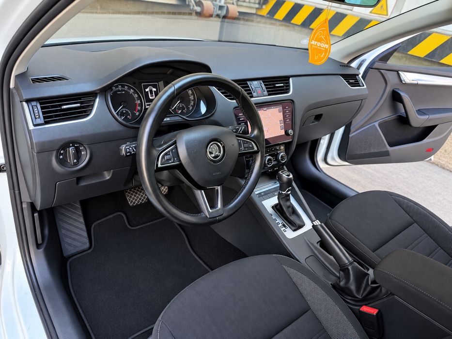 SKODA Octavia 2018 — imagine 5