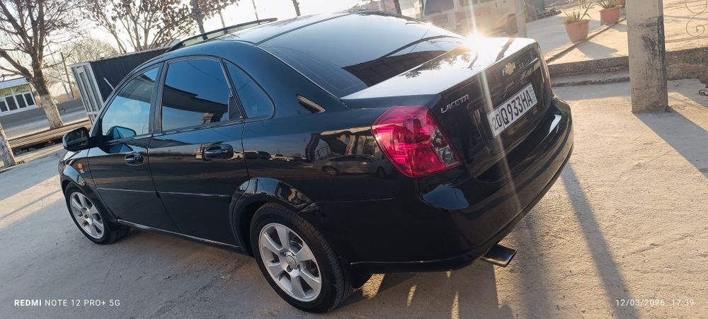 Lasetti 1.8 aftamat jentra qilingan