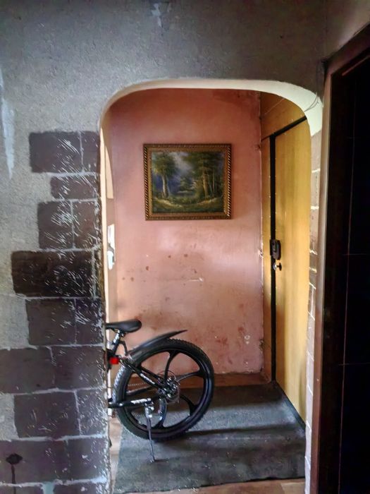 Продаю квартиру двушку
