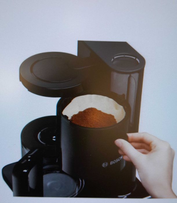 Продается BOSCH кофеварка модель ТКА8013 Б/у почти новое