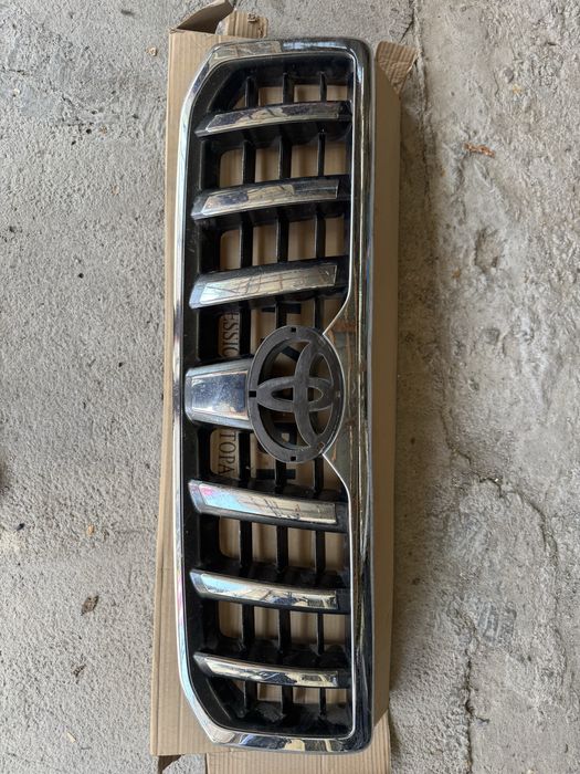 Решетка радиатора Prado 120