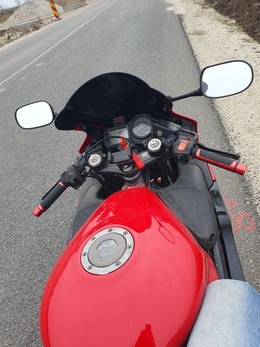 Vând HONDA CBR 600 2003