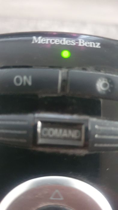 Дистанционно Mercedes