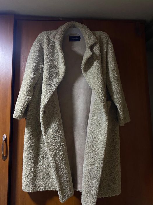 Продам пальто в отличном состоянии.