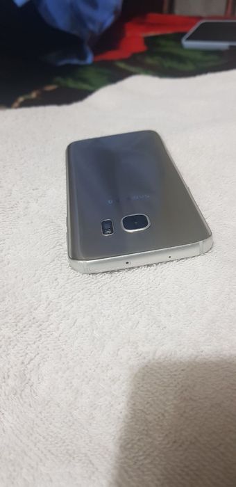 Samsung .S7. 64 gb. holati yaxshi.