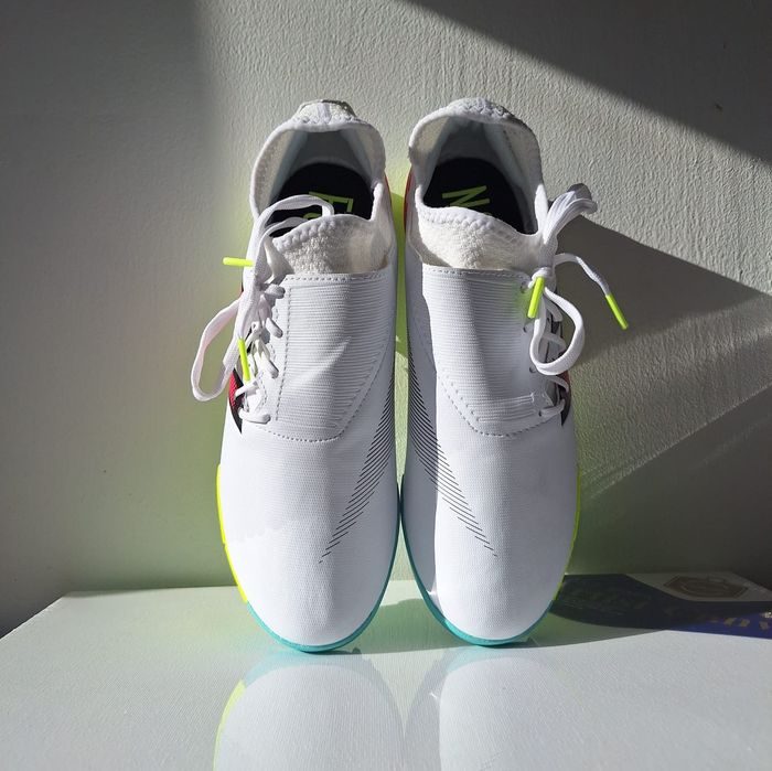 Футболни обувки New Balance Furon V7+ Dispatch TF, размер 42.5