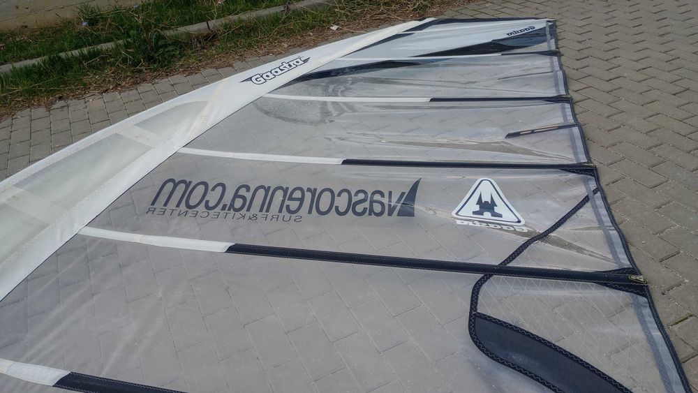 Уиндсърф/Windsurf платно 8.5