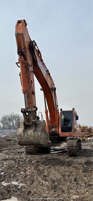 Услуги экскаватора  2м3