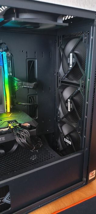 Продам компьютер в комплекте