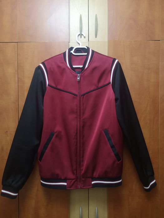 Jacheta topman vișinie