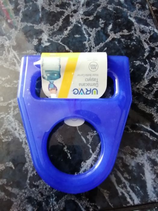 Дръжки за носене на галони /туби/