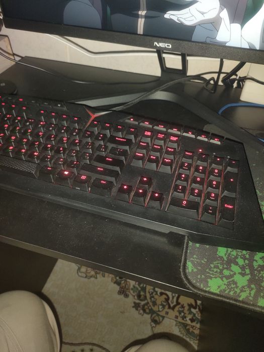 Продам клавиатуру lenovo