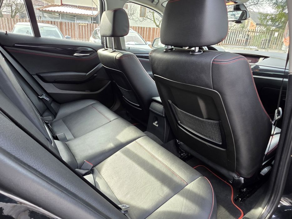 Bmw x1 Sport line 2013 2.0 D x-drive Superb