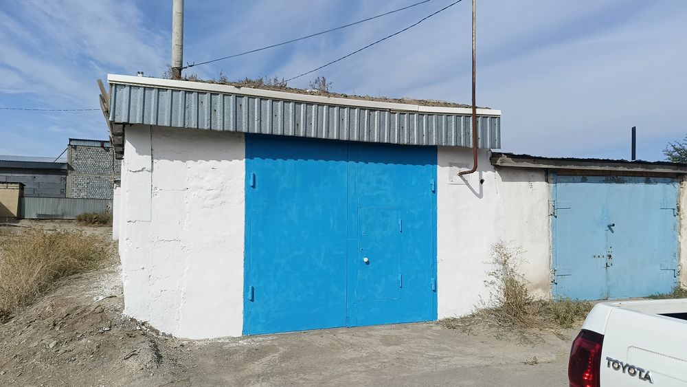 Продам гараж яма свет печка