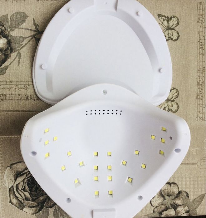 Нова UV/LED лампа “Sun 5” + БОНУС Гел лак + Обезмаслител !