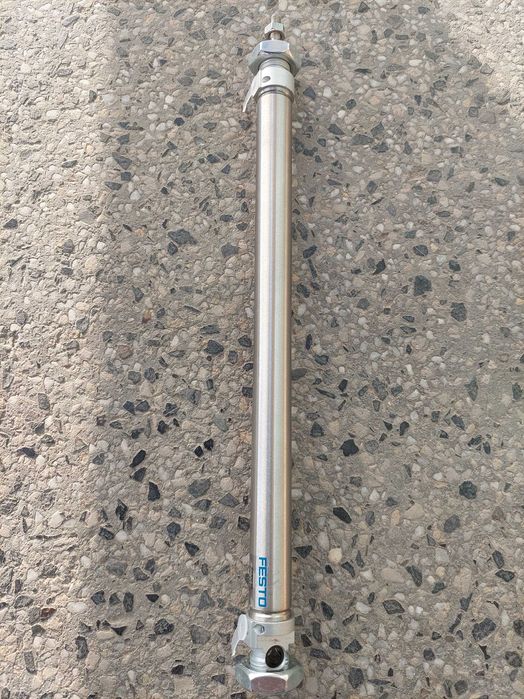 Пневматични цилиндри